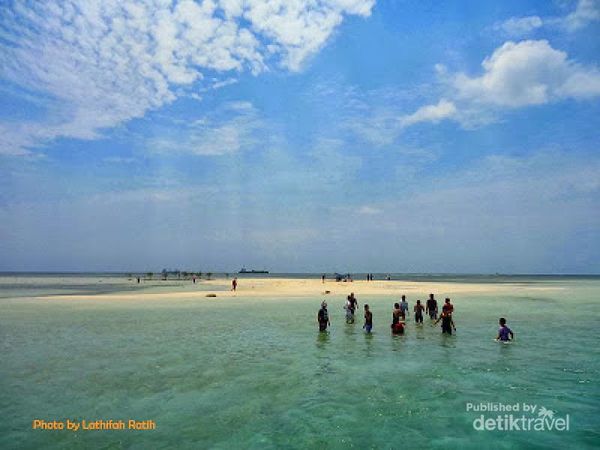 7 Pulau Terindah di Kalimantan