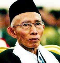 Mengenang Kyai Sahal Mahfudh, Ulama Sederhana Pemersatu Umat