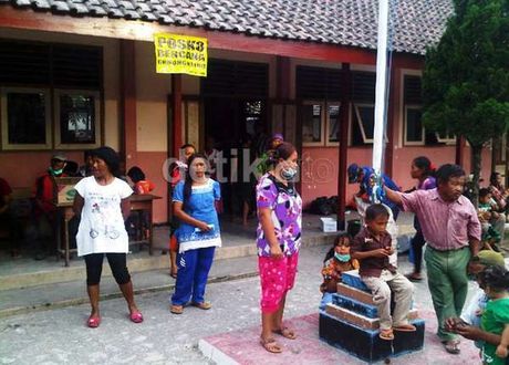 Alhamdulillah Kemensos Gelontorkan Bantuan Rp 2,1 M untuk Pengungsi Kelud 