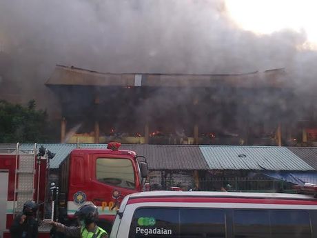 pasar-senen-kebakaran-ikappi-menaksir-kerugian-capai-rp-100-miliar