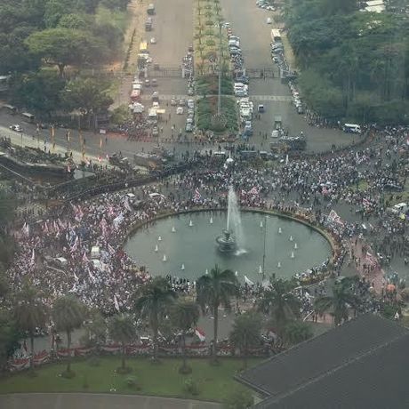 Massa Prabowo Menyemut di Seputaran Patung Kuda, ini Fotonya dari Ketinggian