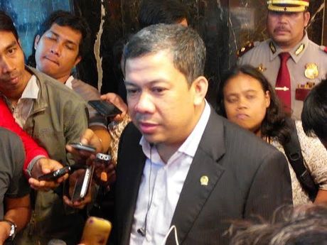 &#91;Amanah patut di....????&#93; Fahri Hamzah: Jangan Khawatir KMP Akan Jegal Jokowi