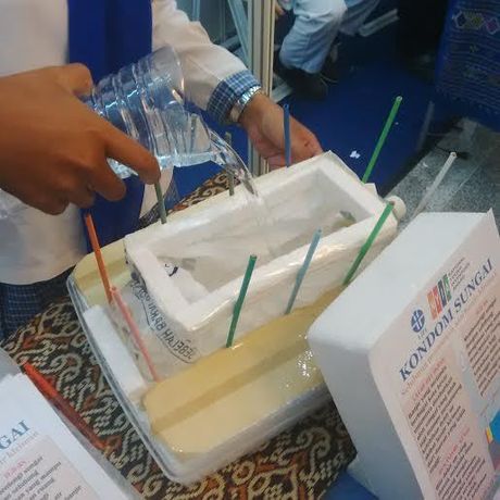 Kondom Sungai, Solusi Siswi SMA Cilacap Atasi Banjir Kiriman
