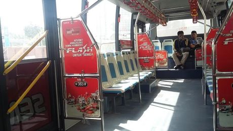 manajemen-kontrol-larangan-motor-sudah-berlaku-tapi-lima-bus-tingkat-belum-siap