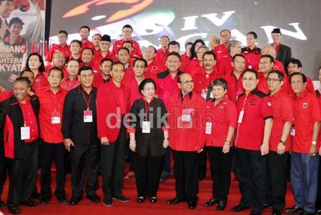 &#91;PADA HEBOH&#93; PDIP Permasalahkan Survei 'Jokowi Ketum PDIP', Ini Jawaban Cyrus