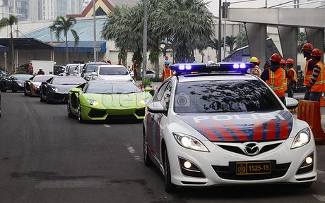 ini-sanksi-untuk-pengemudi-lamborghini-yang-ogah-pasang-nopol-depan