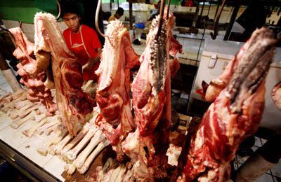 Daging Sapi di Operasi Pasar Bulog Hanya Rp 90.000/Kg