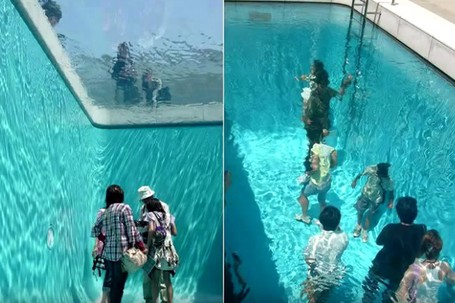 Museum di Jepang Punya Karya Seni Unik Buat Foto Ala Underwater