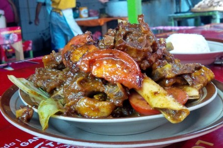 10 Rekomendasi Wisata Kuliner di Solo Langganan Presiden Jokowi