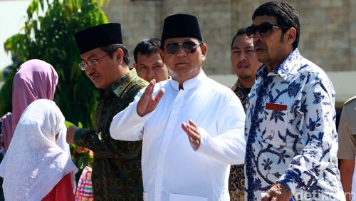 Jenguk SDA di Rutan Guntur, Prabowo Ditemani Ical dan Amien Rais