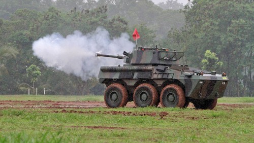 Pindad Gandeng Perusahaan Jerman Bikin Sistem Peledak untuk Roket