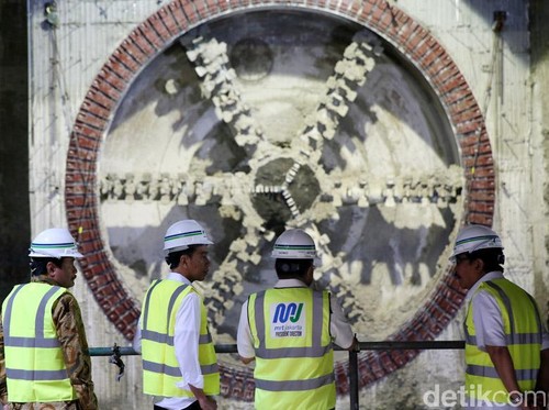 Telah Ngebor 682 Meter, 'Mustikabumi I' Tiba di Stasiun Dukuh Atas