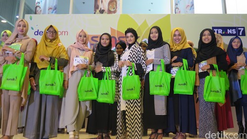 ★★★ 20 Hijabers yang Lolos Audisi Sunsilk Hijab Hunt Hari Pertama di Surabaya