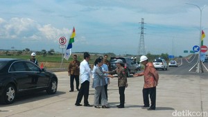 Tol Pejagan-Brebes Mangkrak 20 Tahun, Jokowi: Dikerjakan 14 Bulan Beres