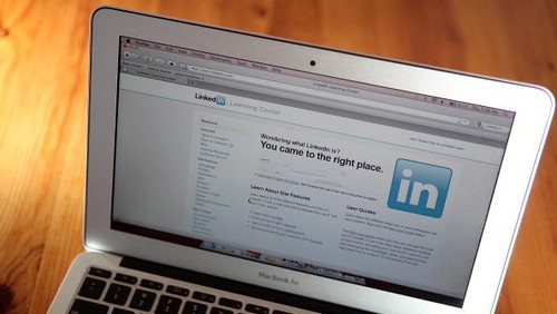 Rusia Blokir LinkedIn, AS Prihatin