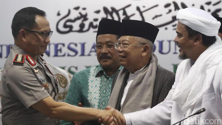 4 Perbedaan Aksi Damai 212 dengan Aksi 411