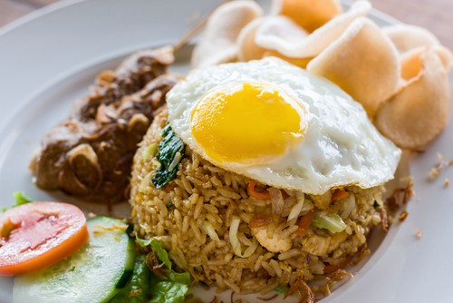 Besok Mau Bekal Nasi Goreng? Ini 5 Ide Bikin Nasi Goreng Unik dan Lezat