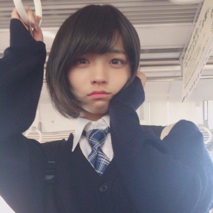 Pelajar Jepang Cantik ini mampu membuat Netizen pangling