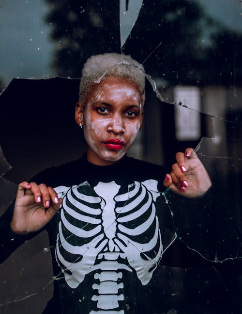 Yuk Intip Tips And Trick Kostum Hallowen 2019 Buat Kamu !