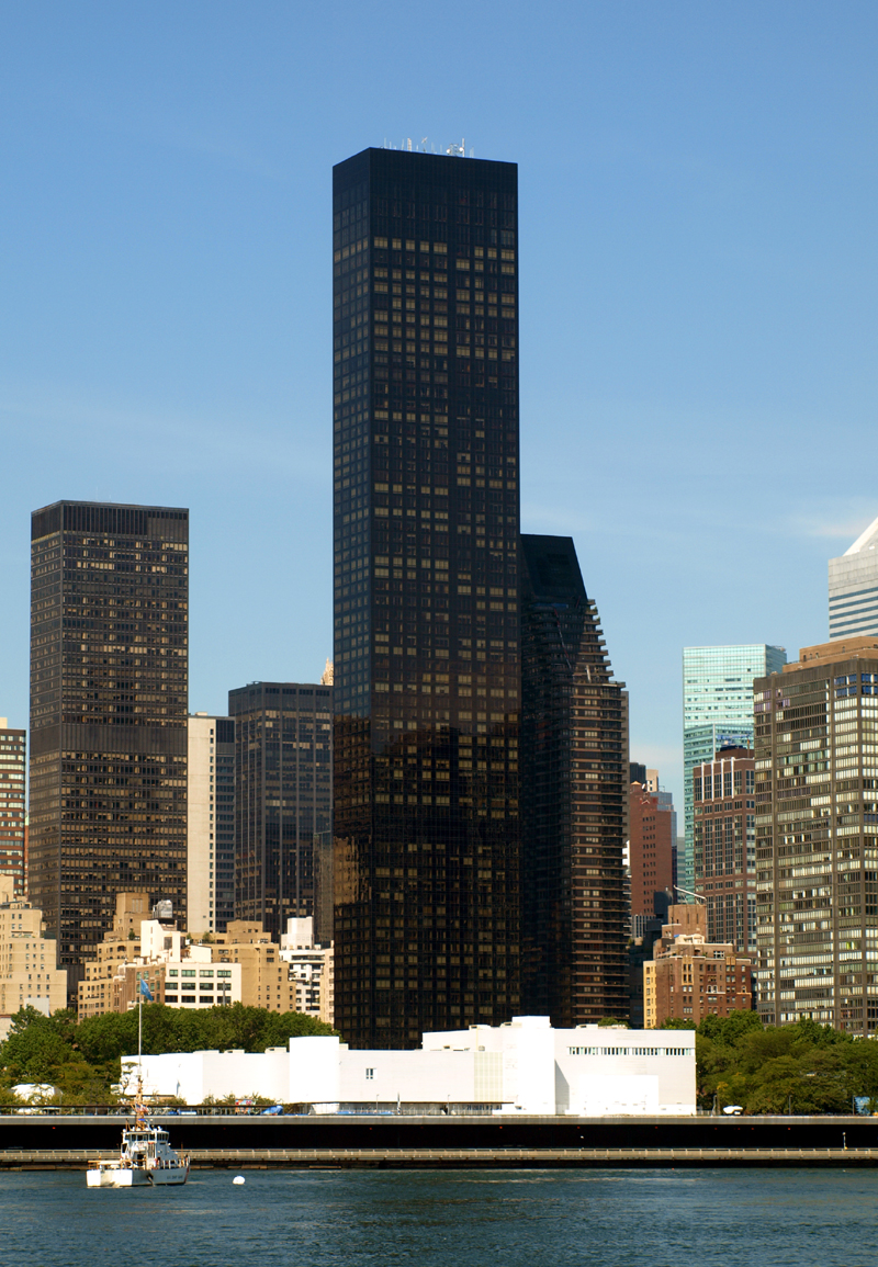 10 Hotel Milik Presiden Donald Trump