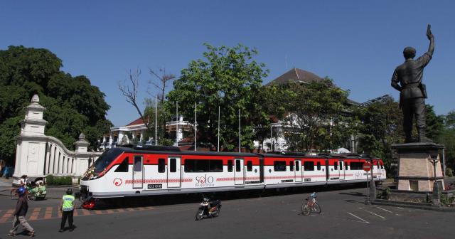 Berbagai Jenis Moda Transportasi Massal (Pecinta kota masuk!)