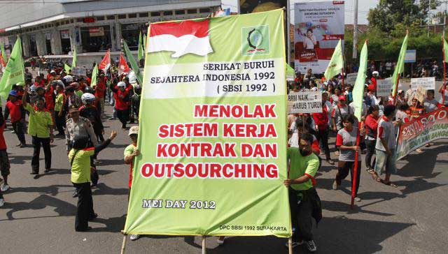 Buruh ama pengusaha masuk,.,&#91;keluarin unek-unek&#93;