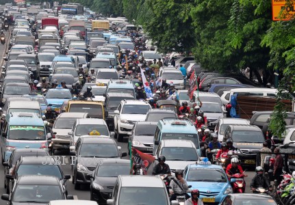 Tanpa Mobil Murah aja, Polda Metro Jaya Proyeksikan 2014 Jakarta Bisa Macet Total