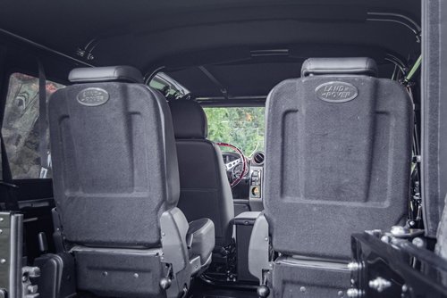 Land Rover Defender Soft Top OC90 | Dibekali Mesin Baru, Siap Diajak Berpetualang