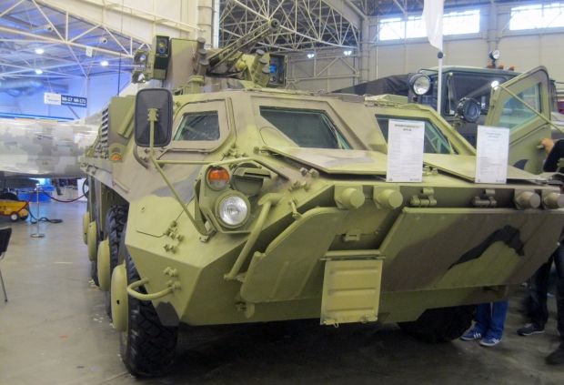 Ukroboronprom Akan Mulai Produksi Body Untuk BTR-4 APC