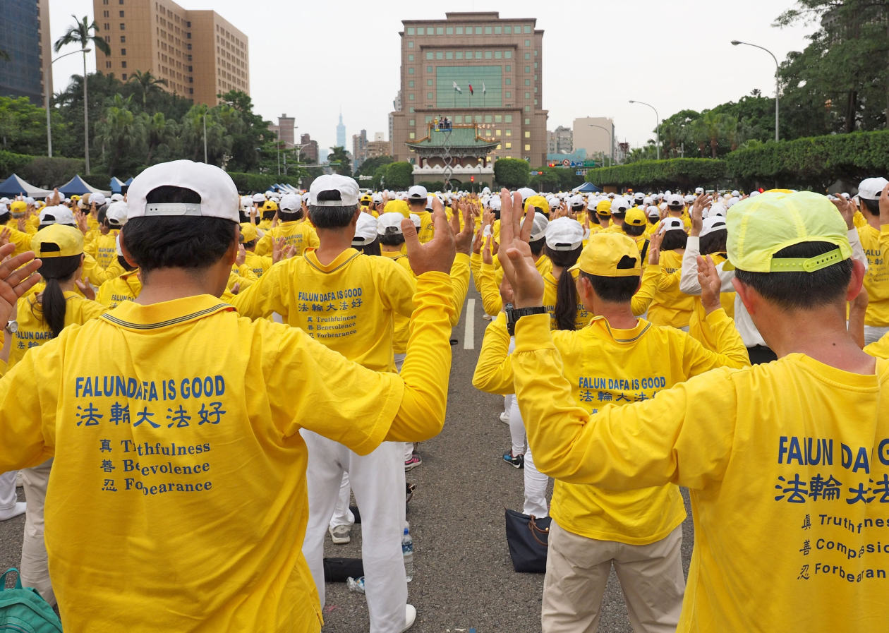how-i-learned-to-stop-hating-falun-gong