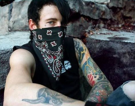 ~HOLLYWOOD UNDEAD~ UNDEAD ARMY PLEASE COME IN!!