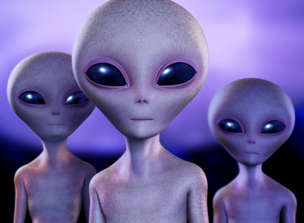 Superhero yang ternyata Alien