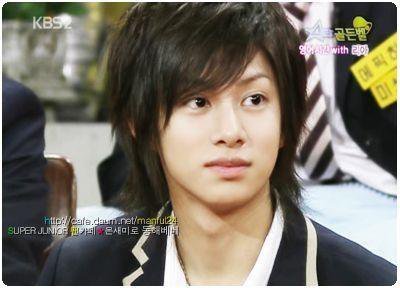 Taemin, Kim Heechul, Lee Hong Gi,Heo Young Saeng siapa pantas jd pacar Renne Toney?