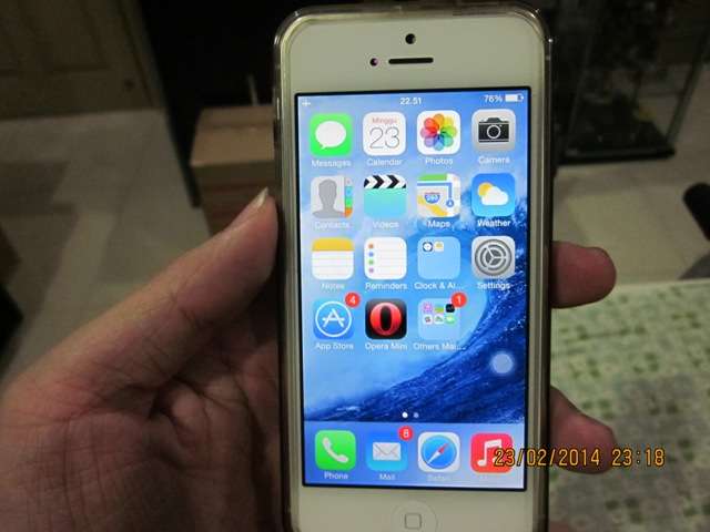 Iphone 5 White second 16 GB Garansi SES 100% mulus