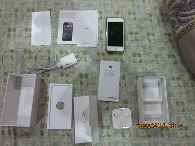 Iphone 5 White second 16 GB Garansi SES 100% mulus