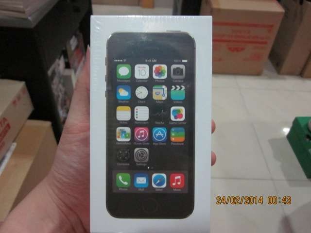 Iphone 5S Black 32 GB Hongkong New (FU)