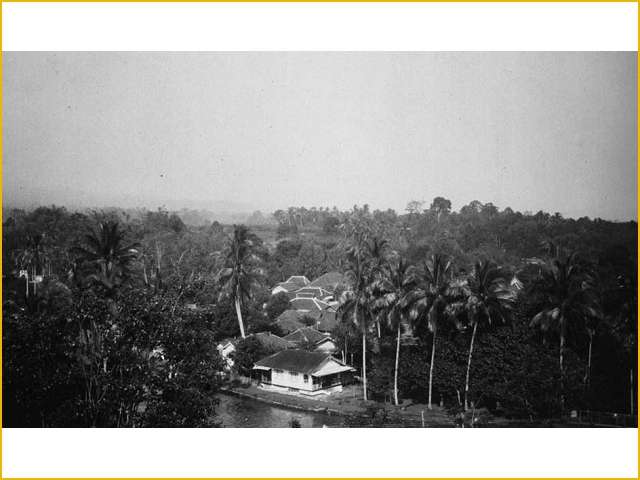 Koleksi Foto Hitam Putih Indonesia Jaman Hindia Belanda