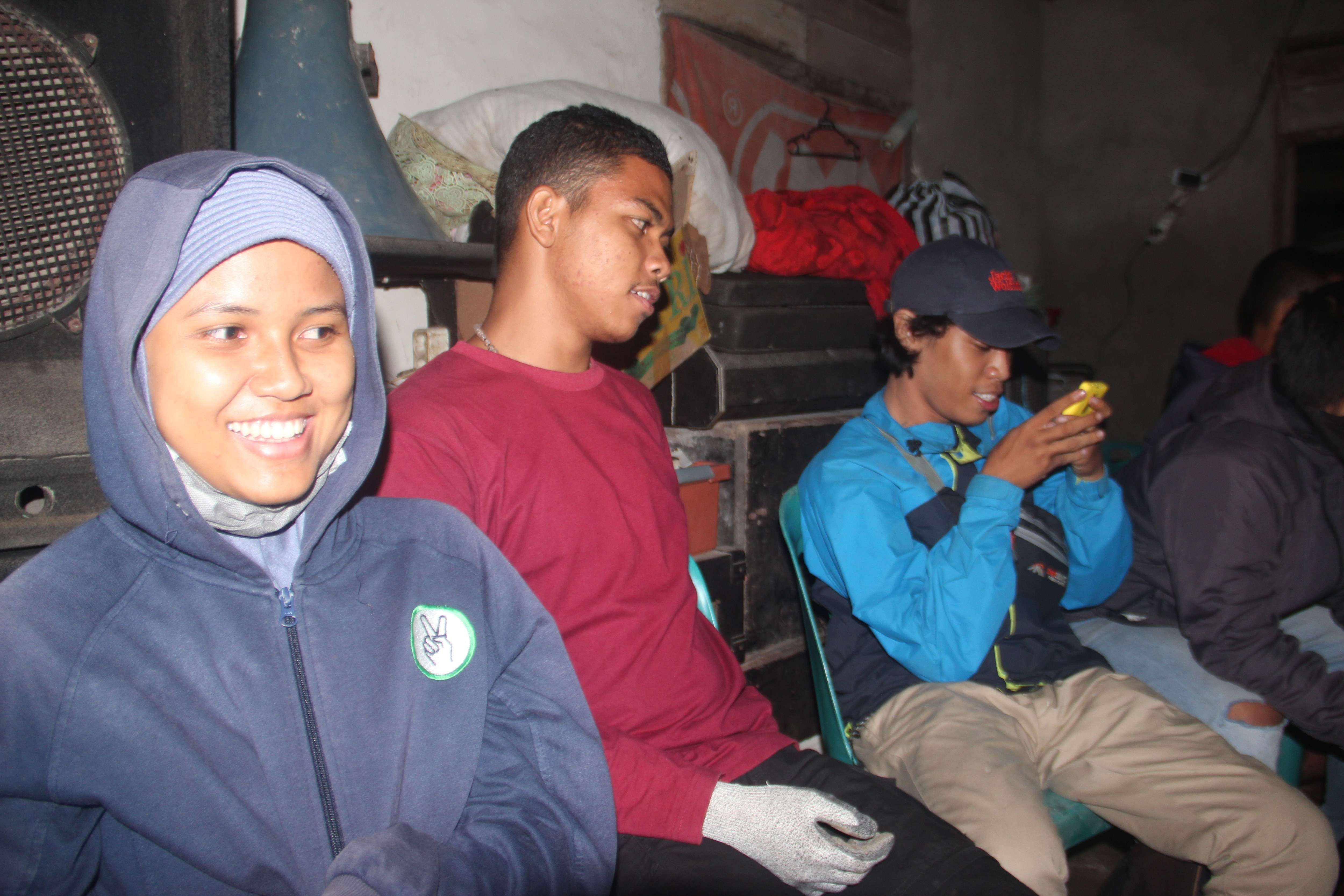 FOTO FOTO PENDAKIAN GUNUNG MERAPI