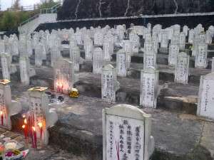 WEWWW......Makam Janin Terbesar Di Dunia