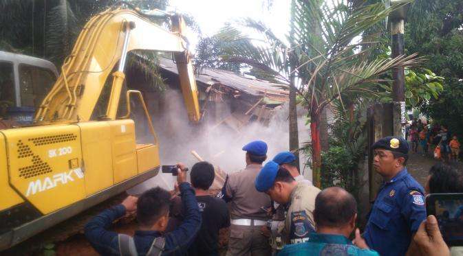 Penjual Yang Menyembunyikan Sesuatu di Makanannya, Ini yang Terjadi 20 Tahun Kemudian