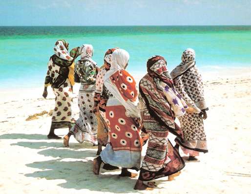 12 Pakaian Tradisional Wanita Di Beberapa Negara Ini Unik Dan Menarik