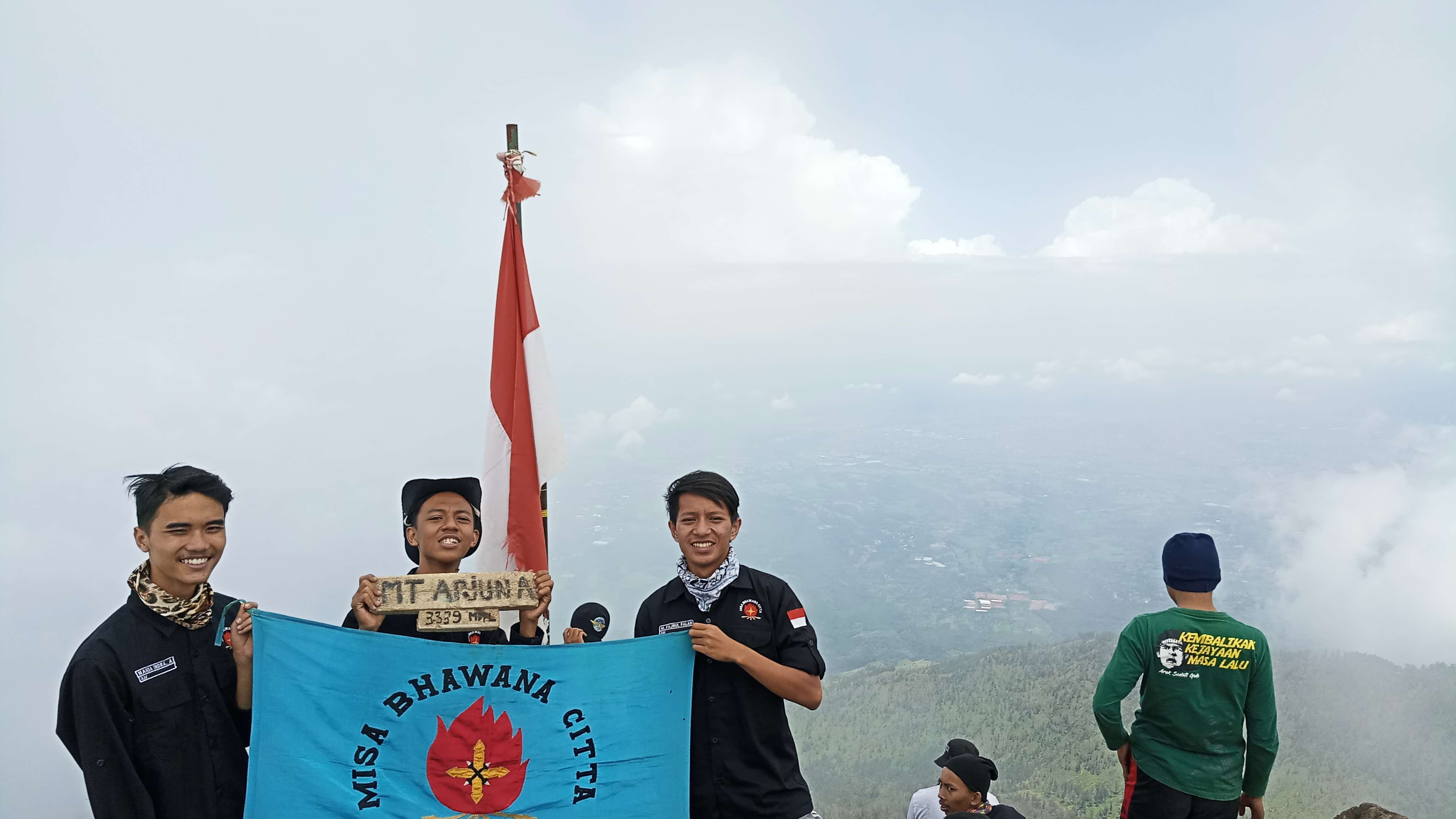 &#91;CATPER&#93; PENDAKIAN ARJUNO-WELIRANG via LAWANG turun TRETES (7-9 APRIL 2018)