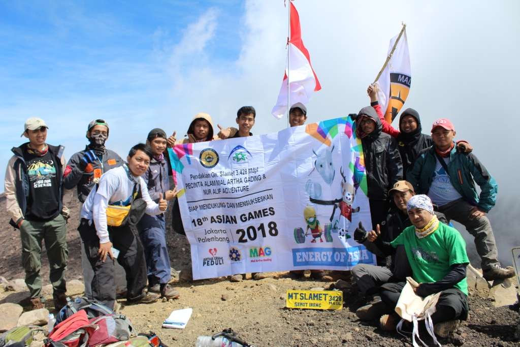 &#91;Catper&#93; Pendaki kantoran menyapa atap Jawa Tengah Slamet 3.248mdpl via Dipajaya