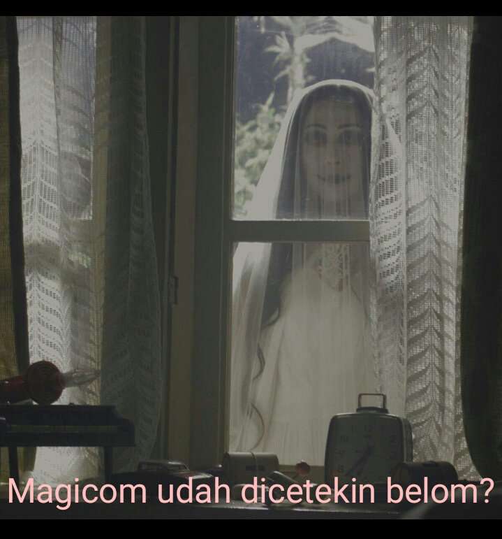 Meme Ibu Pengabdi Setan Muncul Lagi, Yang Sekarang Kocak Parah!!