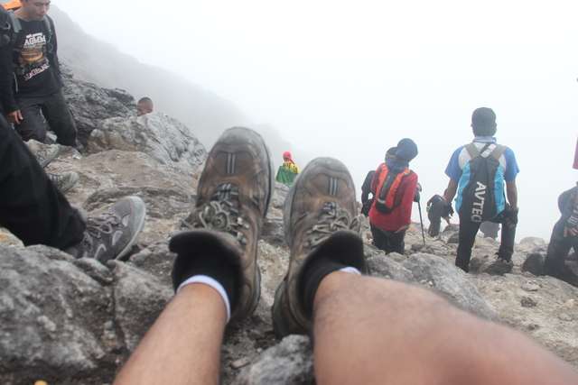 FOTO FOTO PENDAKIAN GUNUNG MERAPI