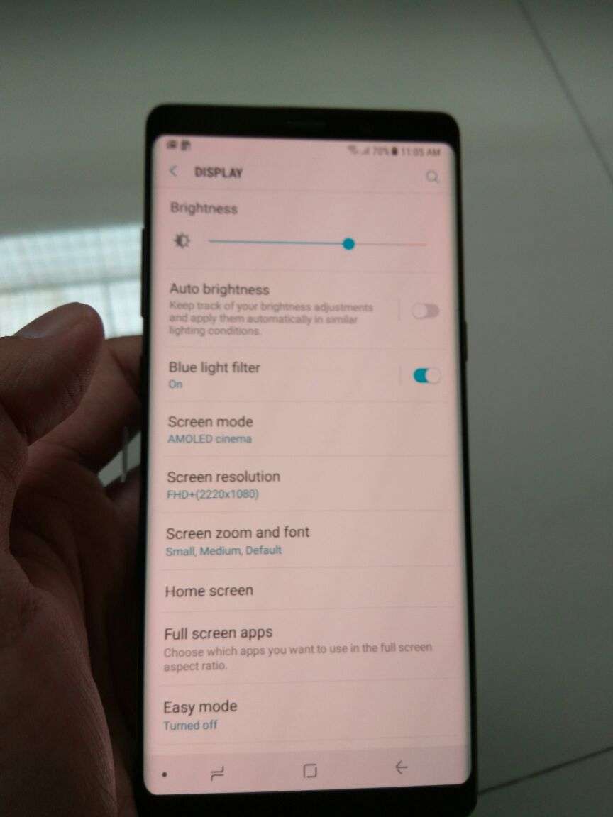 waiting-lounge-galaxy-note8--do-bigger-things