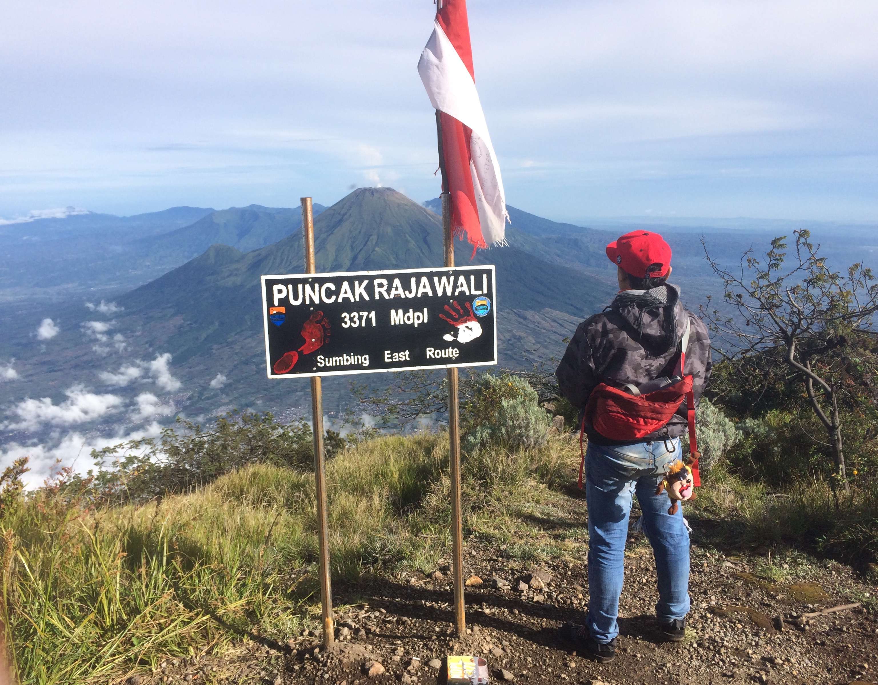 Menggapai puncak rajawali gunung sumbing via banaran 31 maret - 02 april 2017