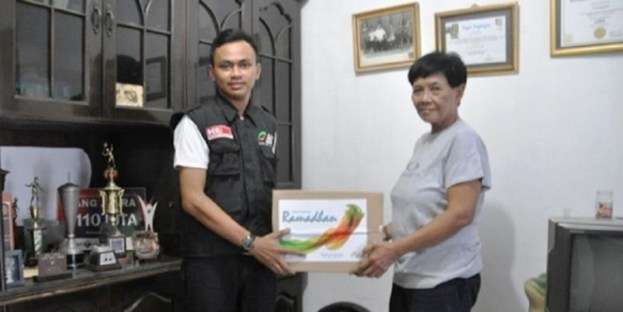 Orang Orang yang Dulunya Terkenal Ini Kini Nasibnya Berputar 180 Derajat