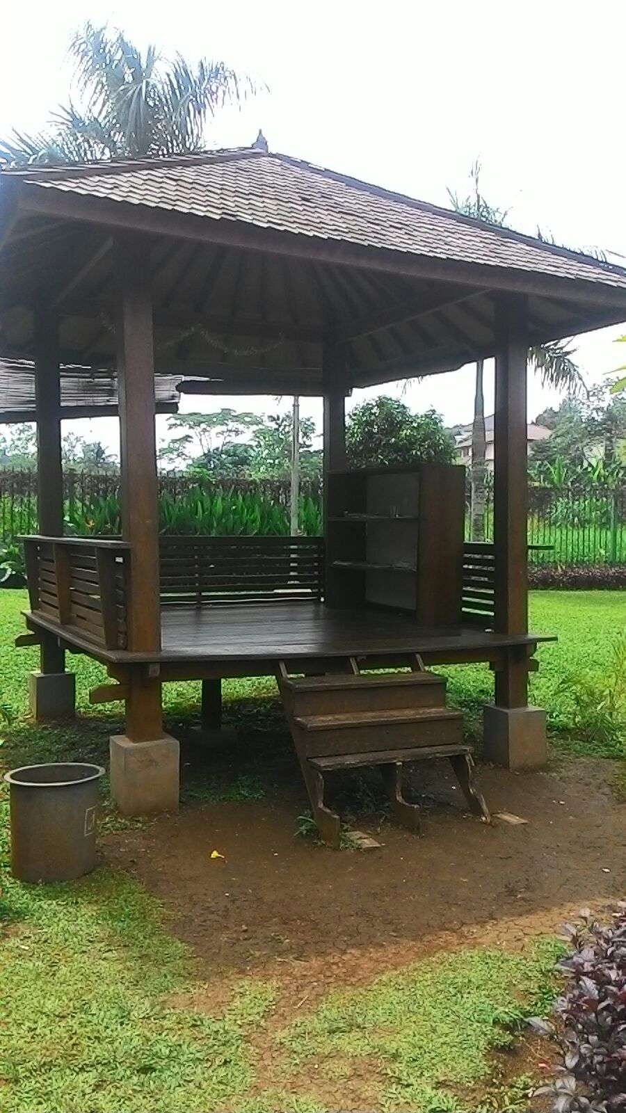 Jelajah Taman - Mengenal Taman Tabebuya