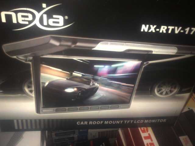 Yang butuh tv plafon ukuran big size sama double din equinox masuk.......murah